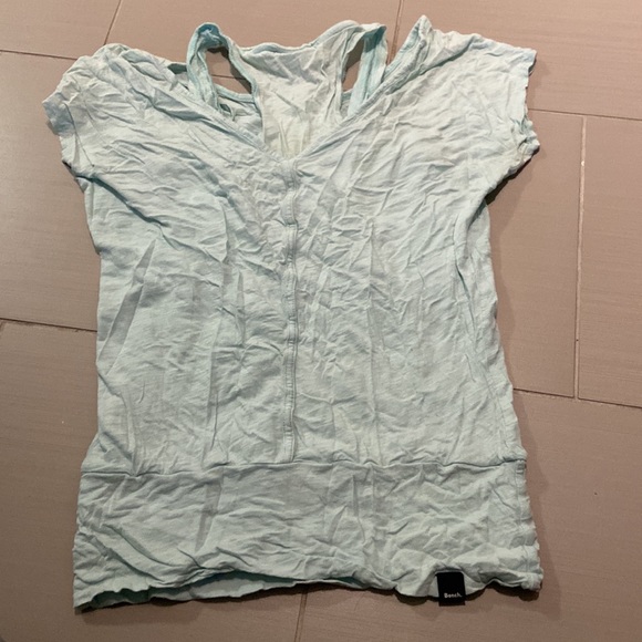 Bench t-shirt - Picture 2 of 2